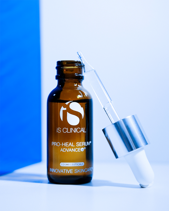iS CLINICAL Pro-Heal Serum Advance
