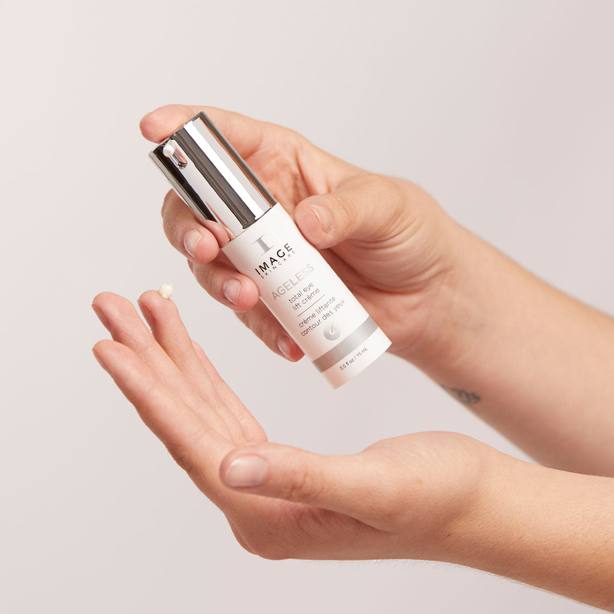 IMAGE AGELESS total eye lift crème