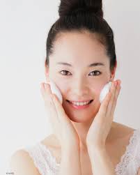 Thesera Perfect Double Pearl Pack Cleanser