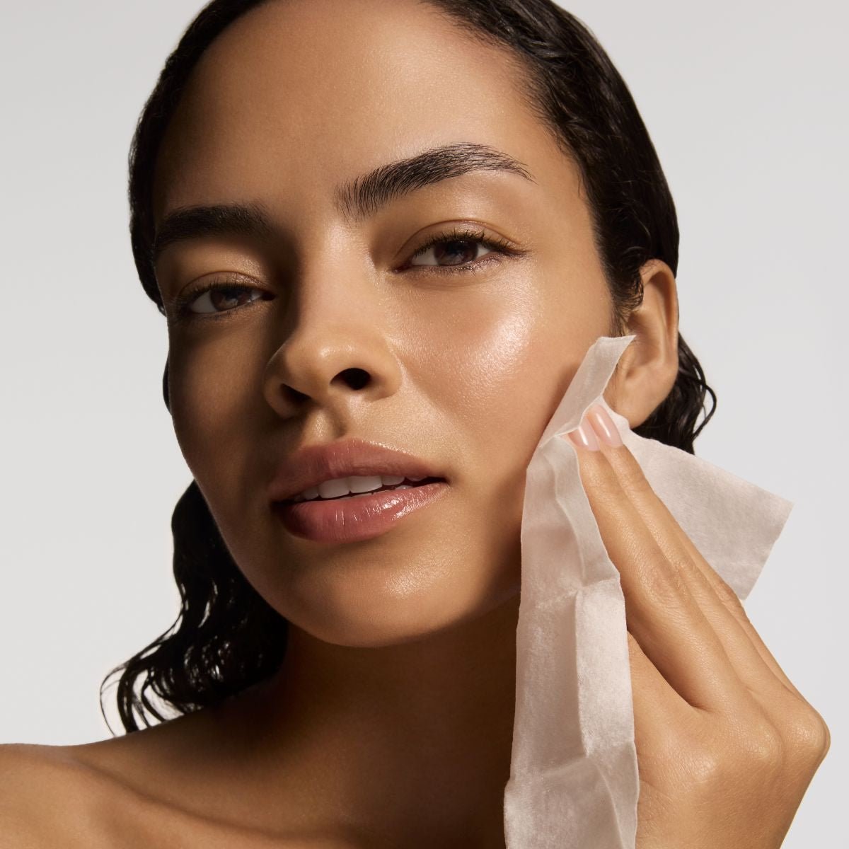 iS CLINICAL Extra Strength Active Peel Brightening System - iS Clinical - iS Clinical