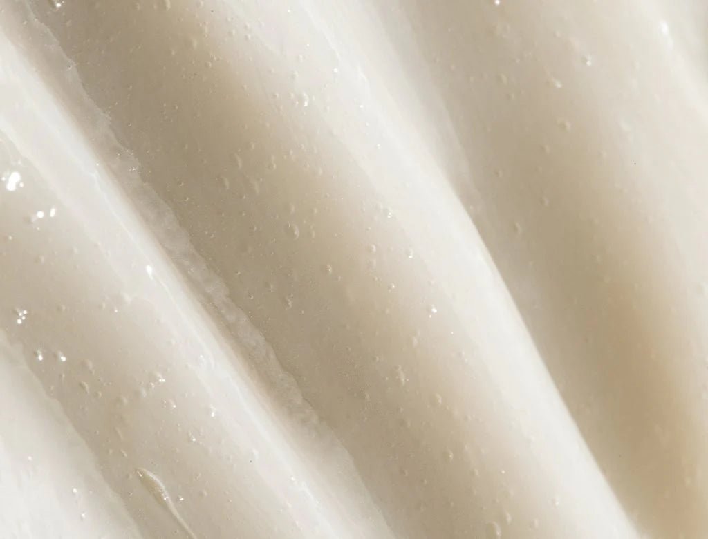 Milk Anti - Frizz Leave - in Nourishing Treatment - gmreverie